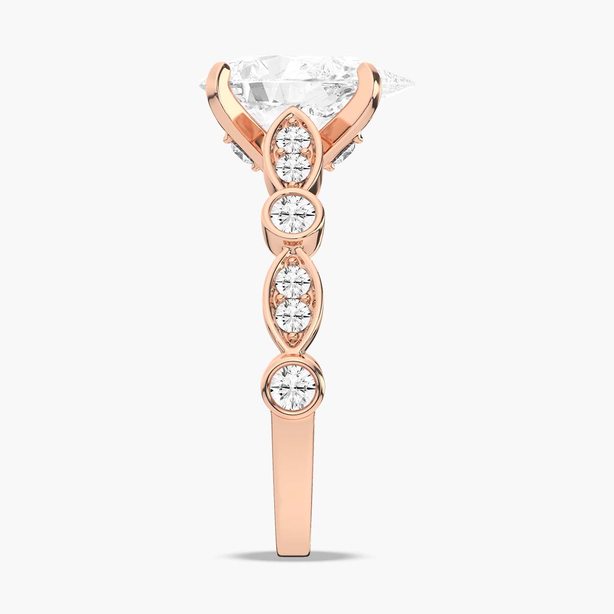 Lunessa Ring