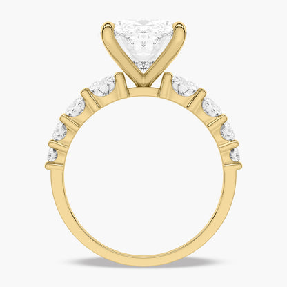 Yellow Gold - Oval
